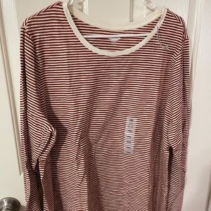 Old Navy bundle of  4 long sleeved shirts. NWT